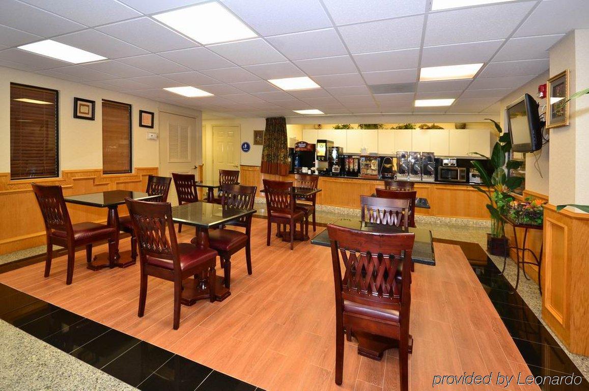 Best Western Plus Northwest Inn & Suites Houston Restaurant bilde